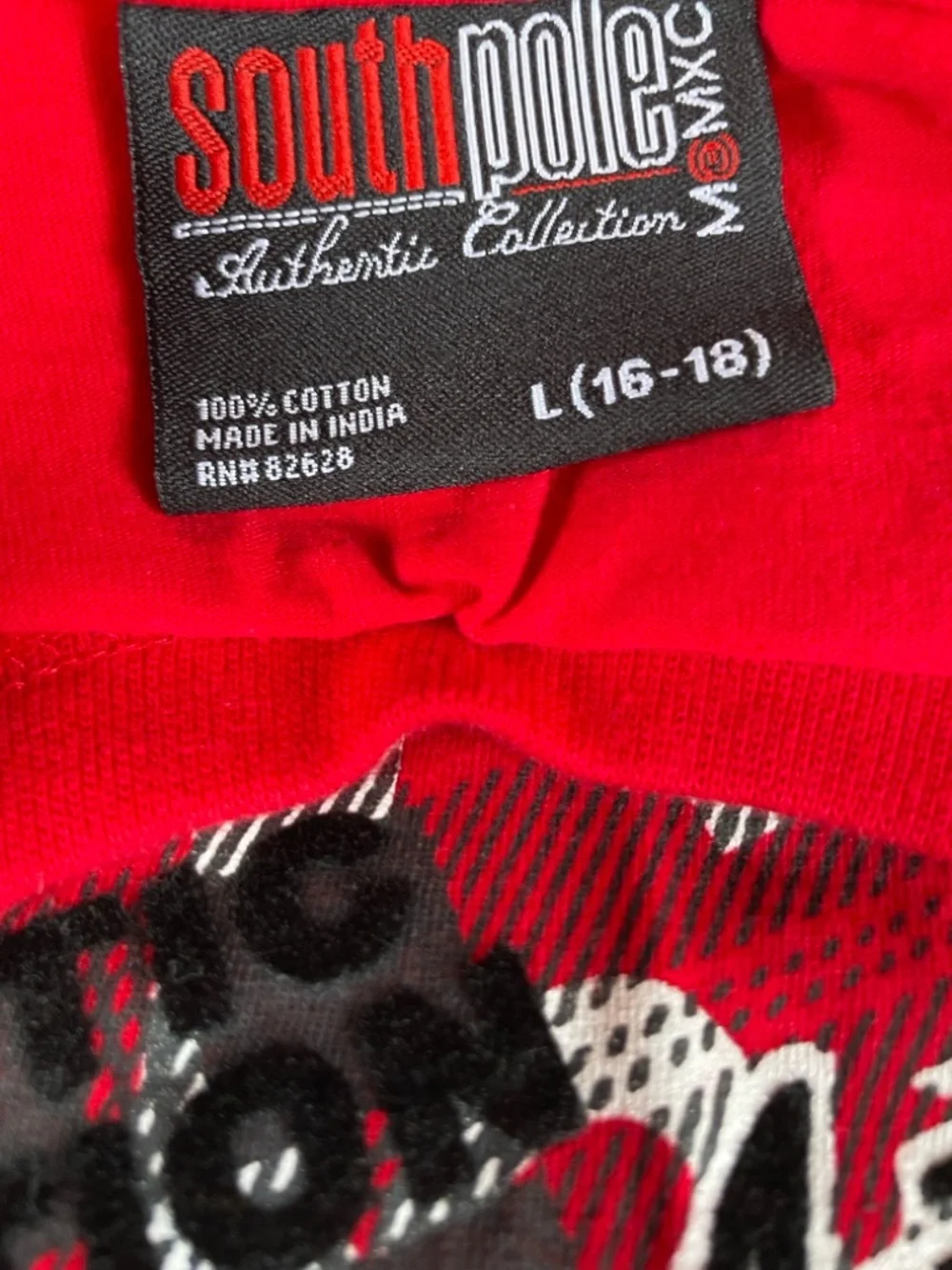 Y2k graphic South Pole boys shirt size 16-18 skater Streetwear vibe